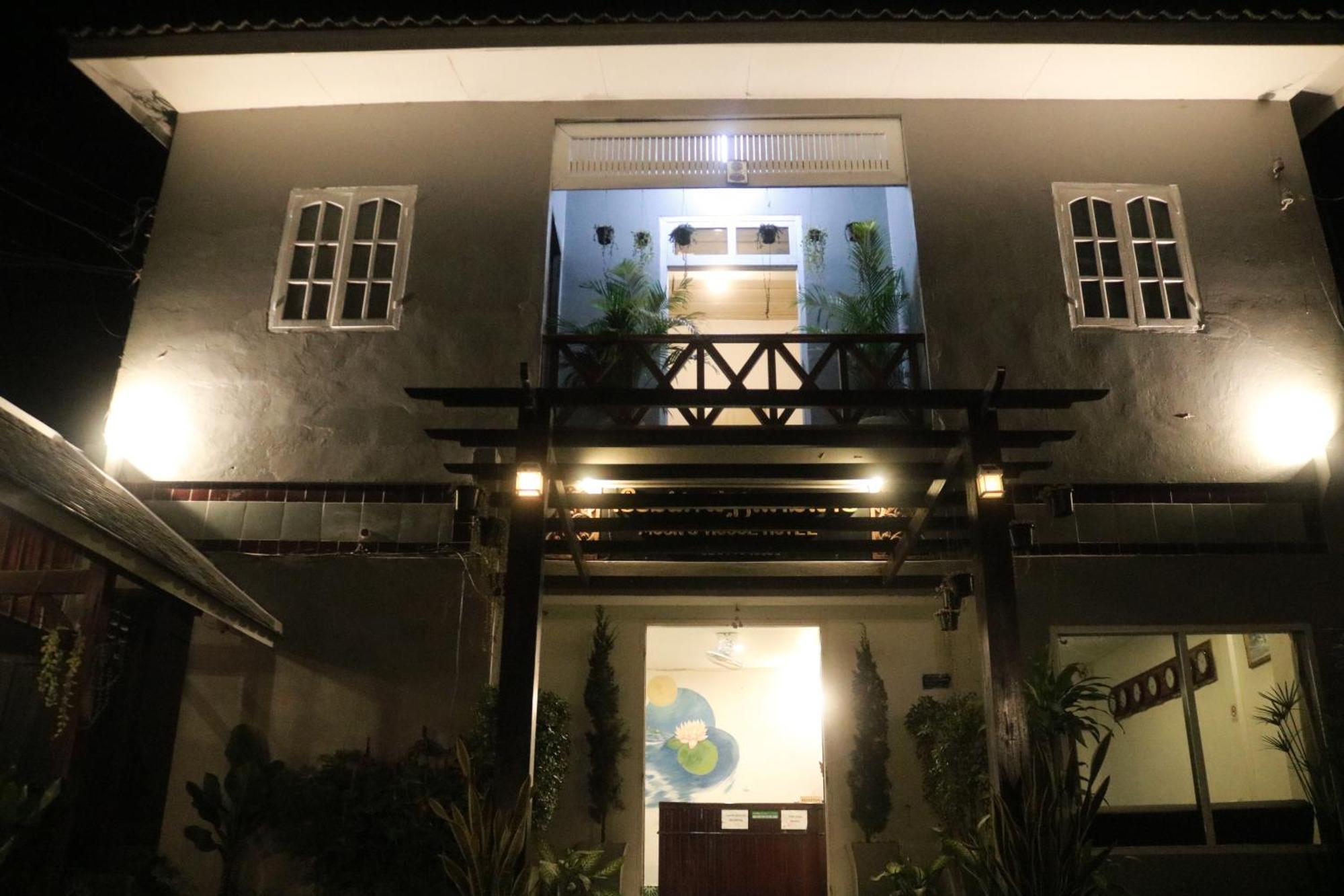 Moon'S House Luangprabang 호텔 외부 사진
